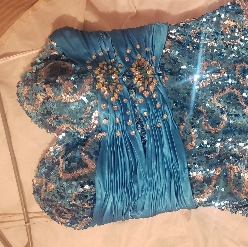 Juliet Prom dress